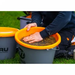 Guru Angelkoffer & Angelboxen ·Futtereimer<Bucket Grey (18 l)