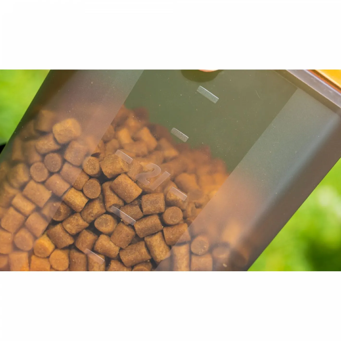 Guru Angelkoffer & Angelboxen ·Futtereimer<Plus 4 System (17 l)