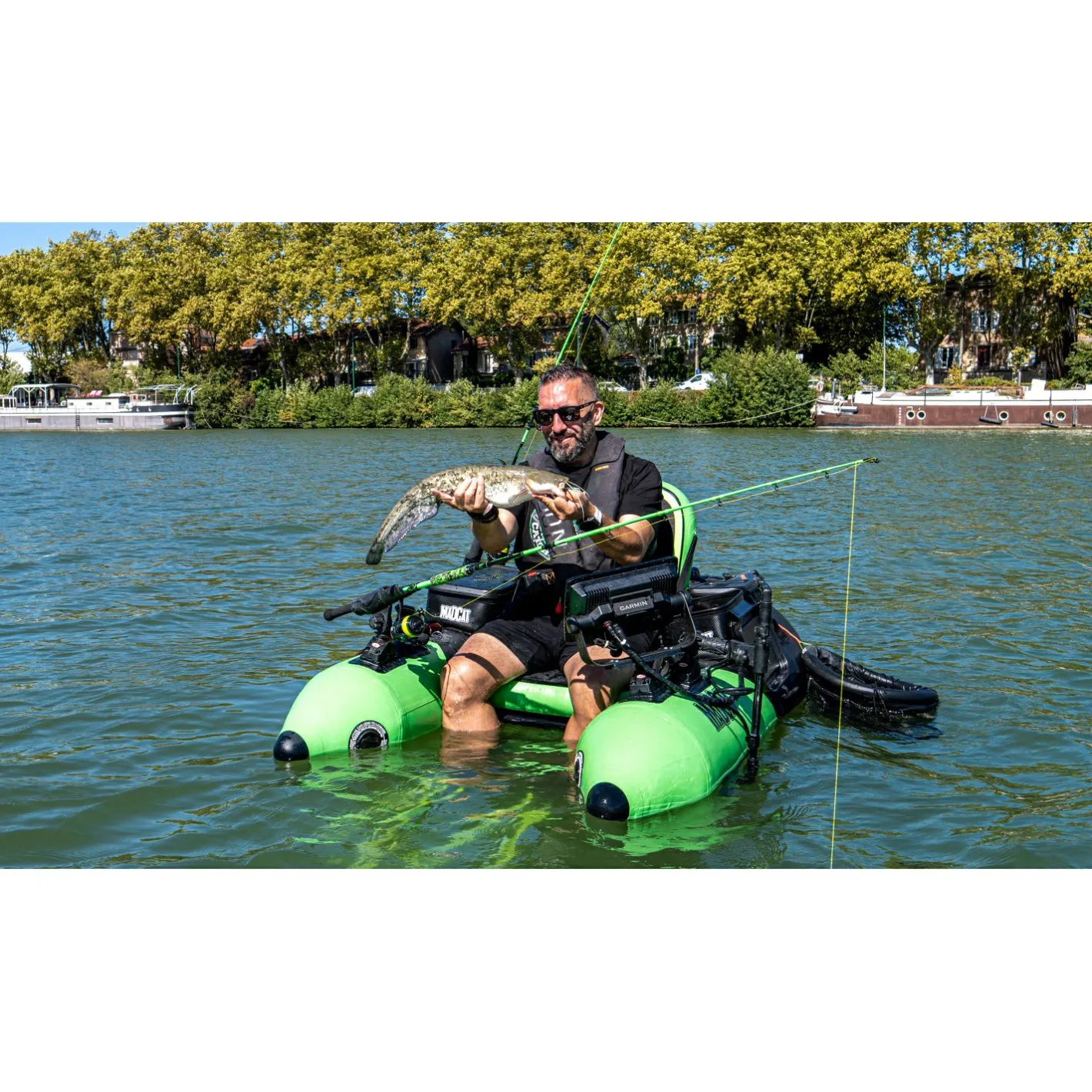 Outlet MAD CAT Carbon Optix 190 Belly Boat