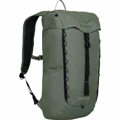 Discount Regatta Survivor V 20-Liter