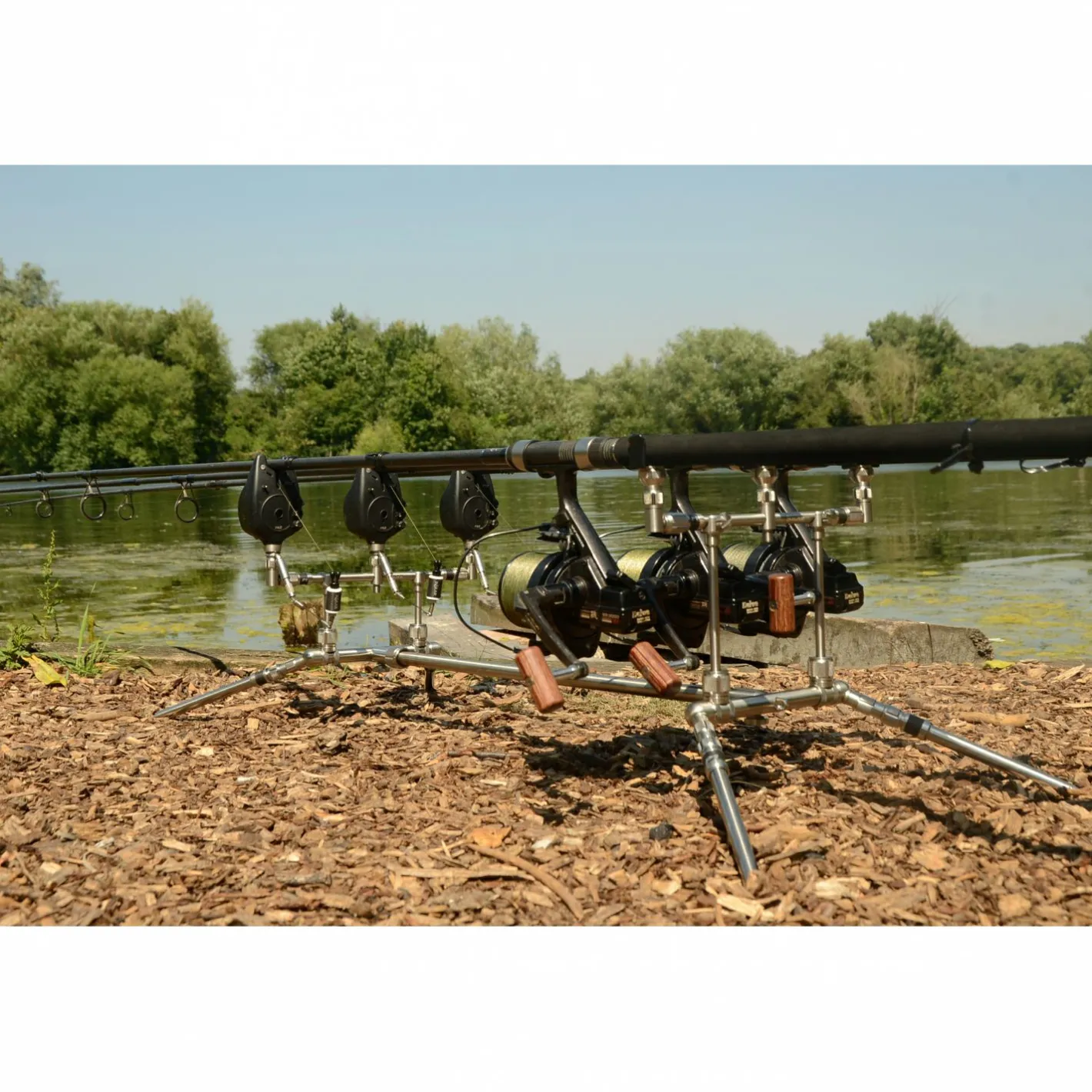 Sale Solar Tackle P1 World Wide Pod
