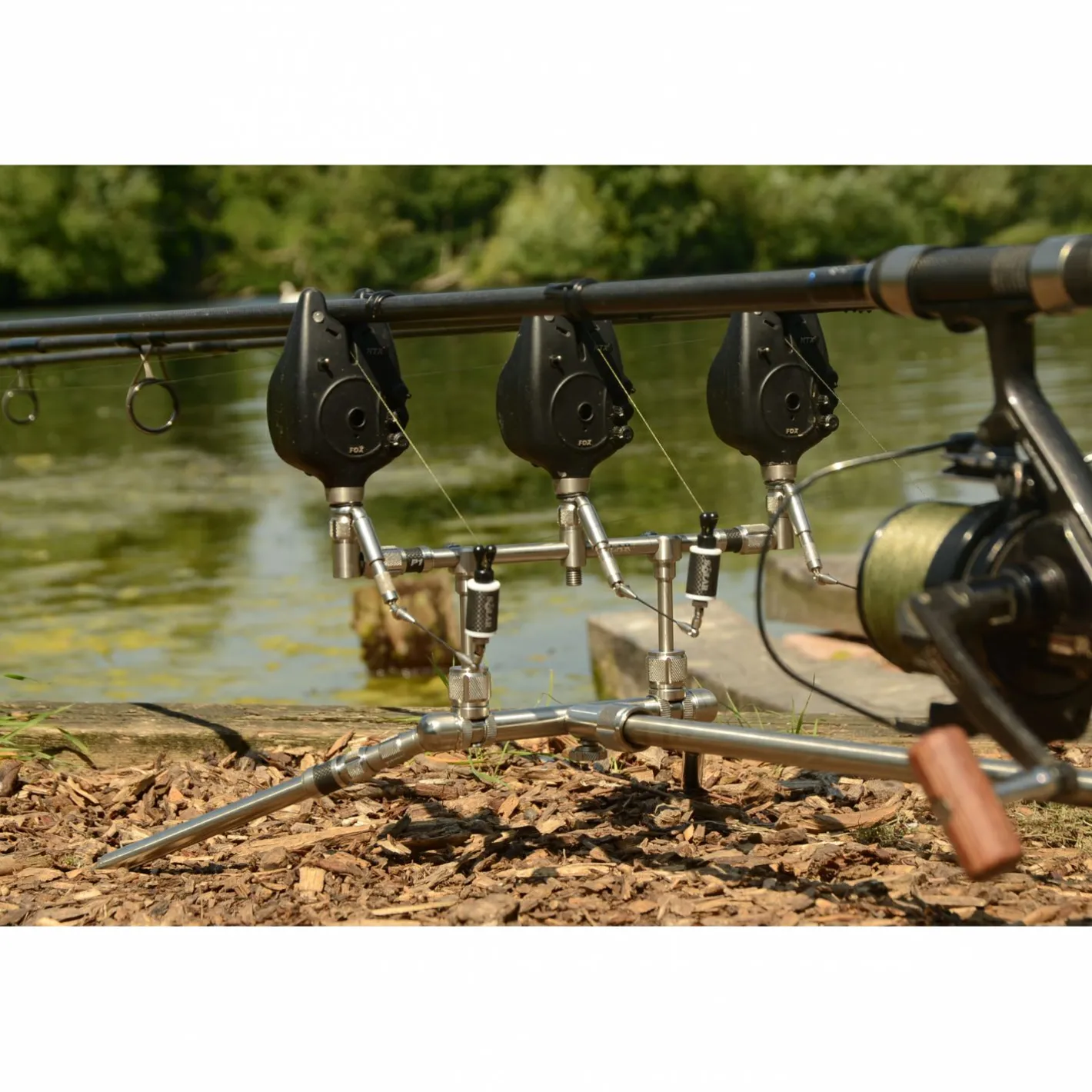 Sale Solar Tackle P1 World Wide Pod